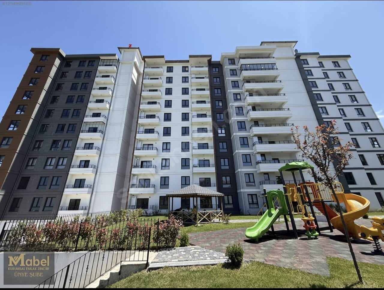 ÇAKIRKENT SİTESİNDE SATILIK DAİRE